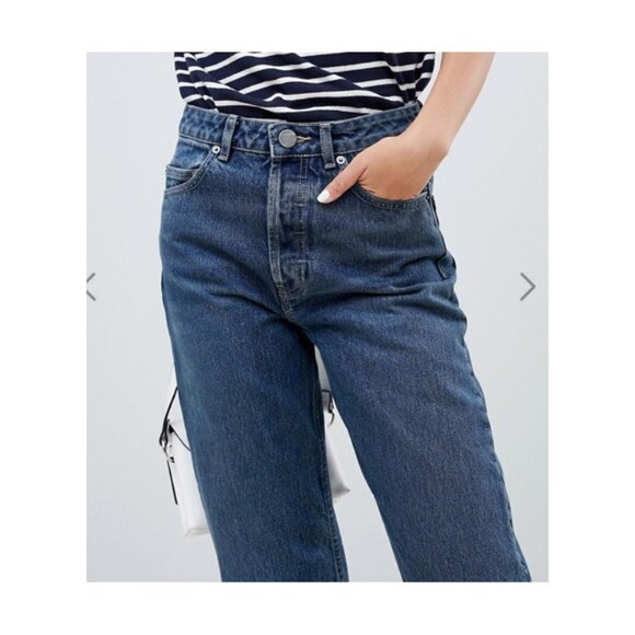 ASOS DESIGN Recycled Florence authentic straight leg jeans in london blue wash - Picture 1 of 3
